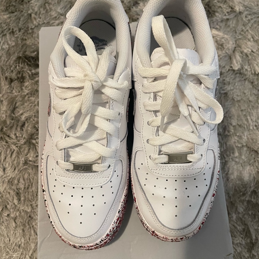 Custom Air-force 1s - Picture 7 of 9